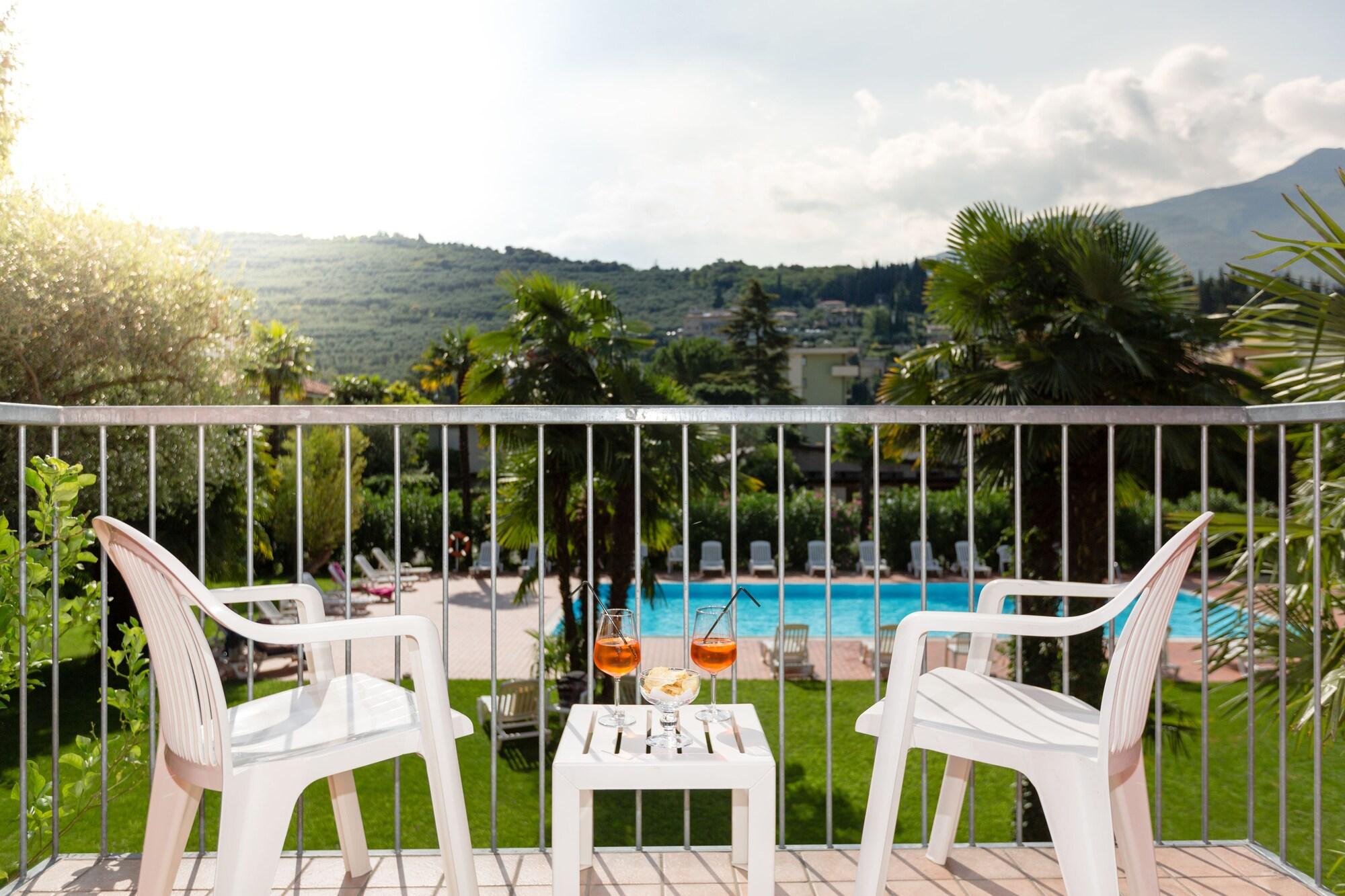 Brione Green Resort Riva del Garda Exterior photo